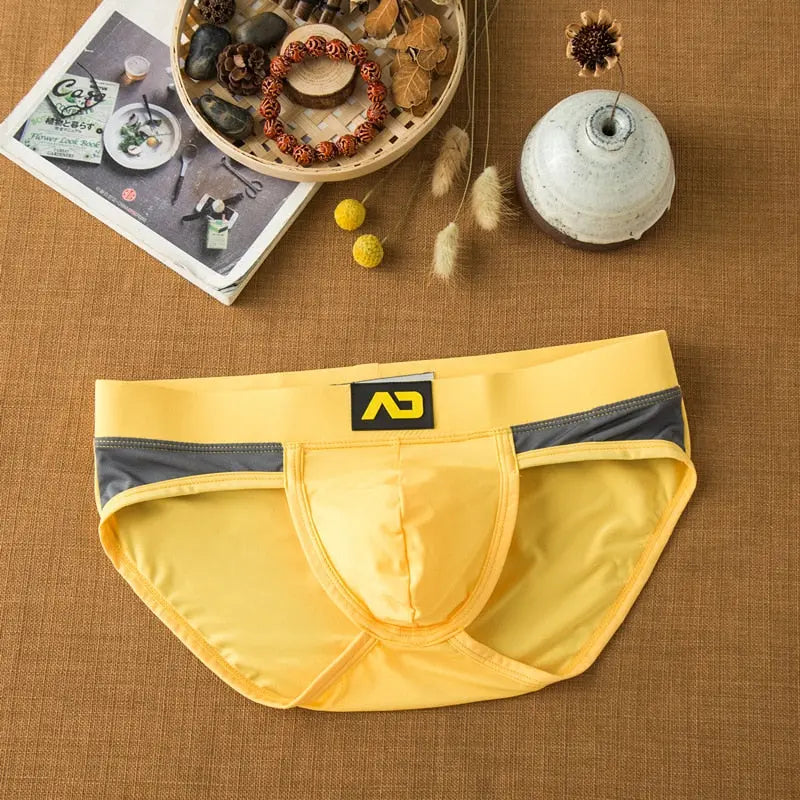 Addicted Whities Briefs ZYMONDAY