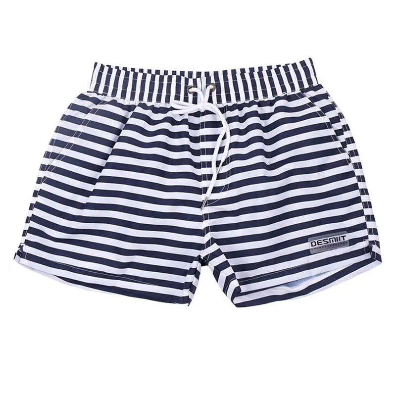 B&W Stripes Trunks Desmiit