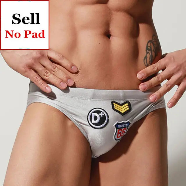 Shiny Badge Speedo Desmiit