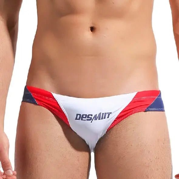 Shallow Rise Speedo Desmiit